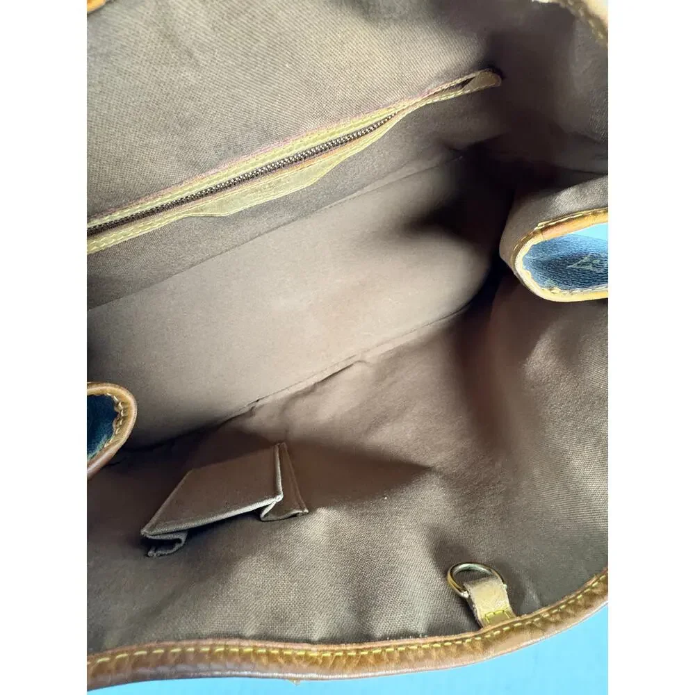 Louis Vuitton Batignolles Horizontal Monogram Tote Bag COA